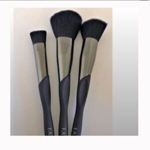 🔥F.A.R.A.H🔥 Midnight Pro Makeup Brushes